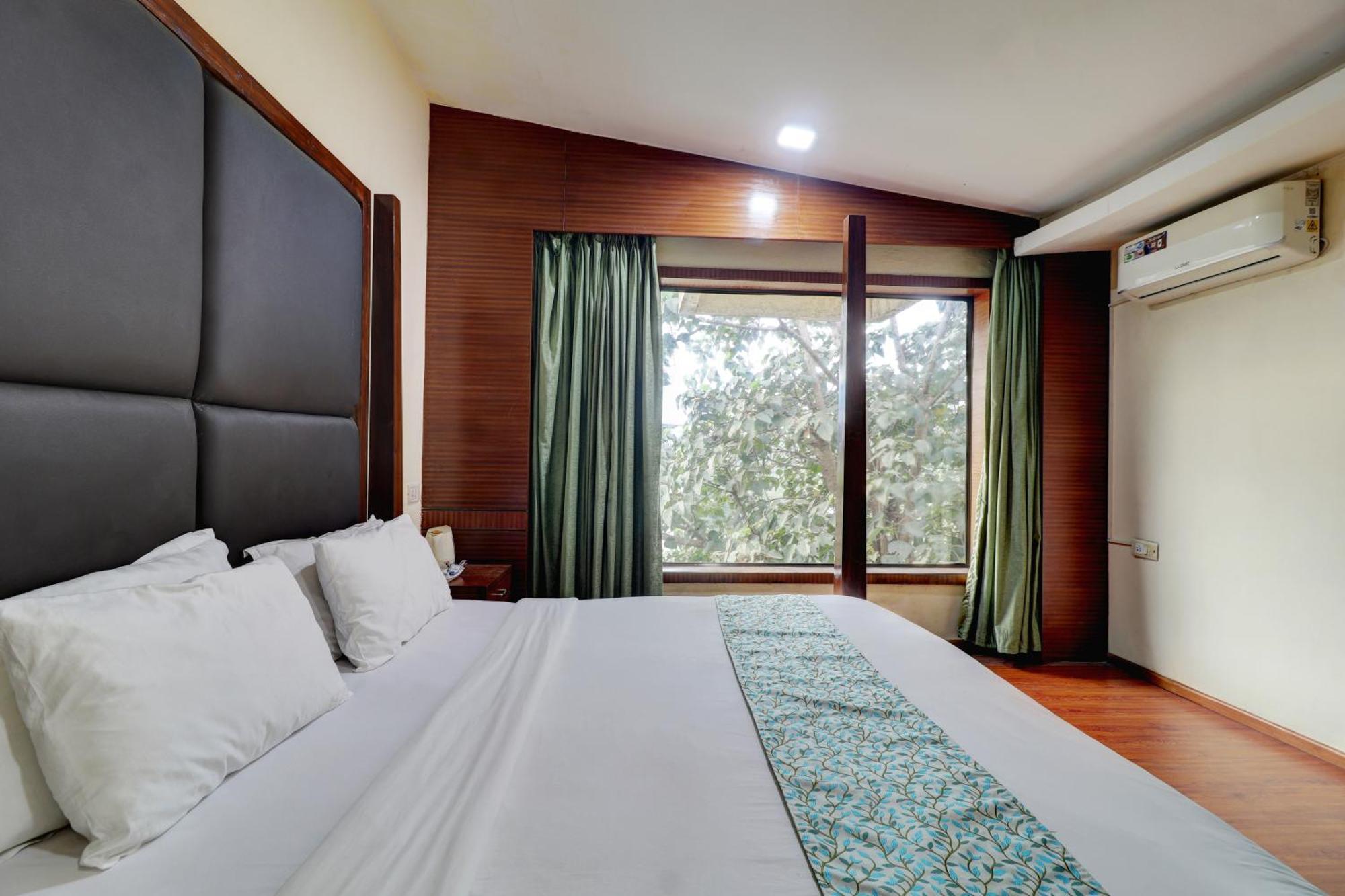 Amazinn Villa Лонавла Екстер'єр фото